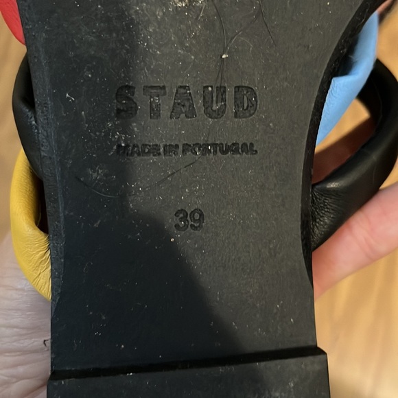 STAUD Flats - Picture 5 of 6